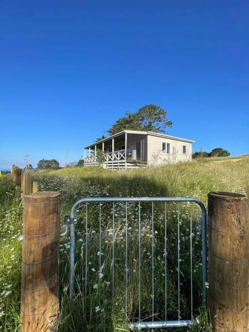 Matauri Bay Shearer'S Cottage Экстерьер фото